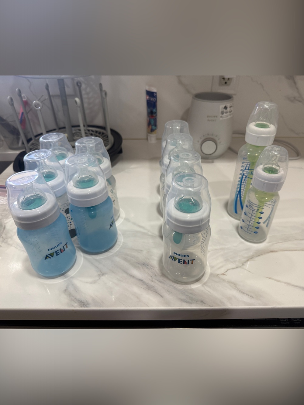 9 Philips Avent Baby Plastic Feeding Bottles/ 2 Dr. Browns Plastic Bottles
